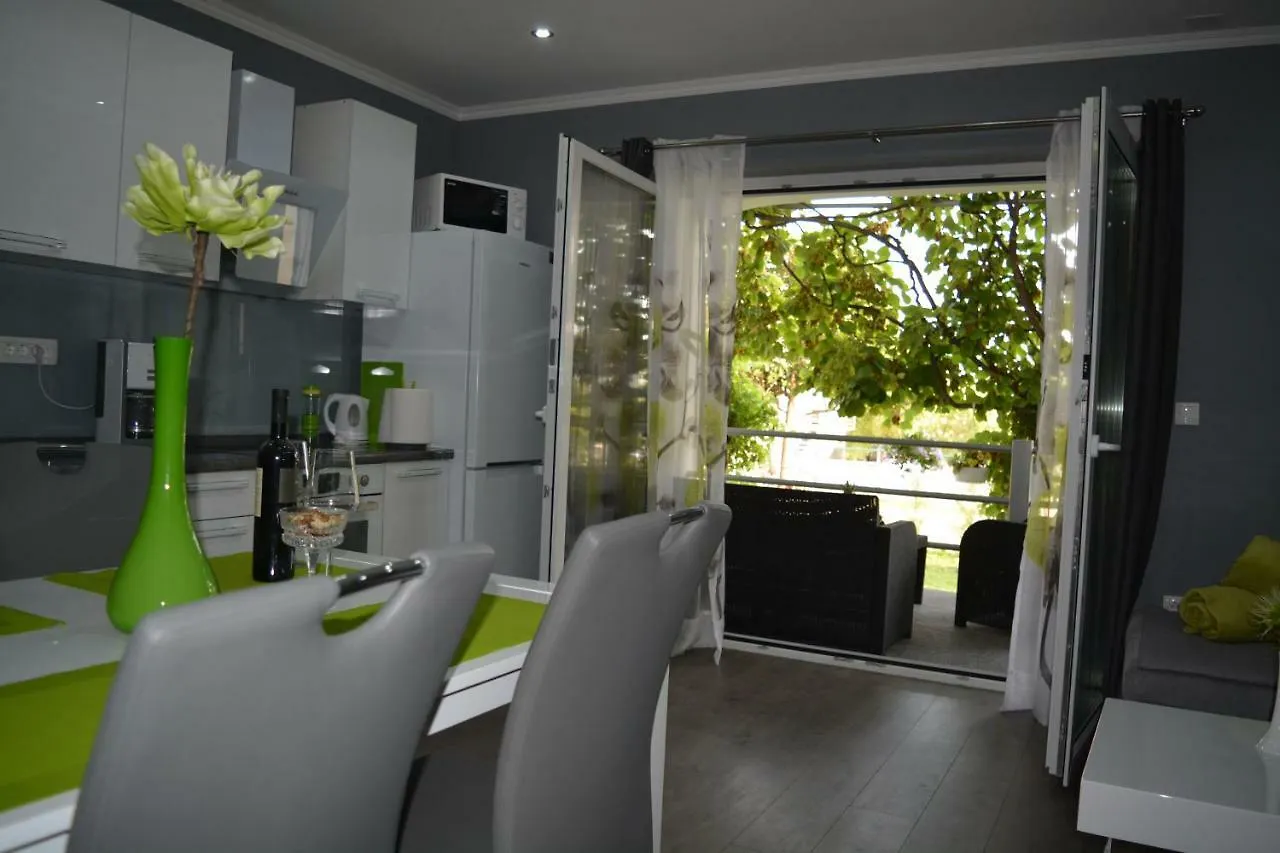 Apartment D & N Kaštela