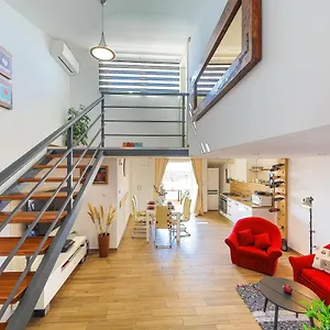 Apartament Perla Castellana, Kaštela